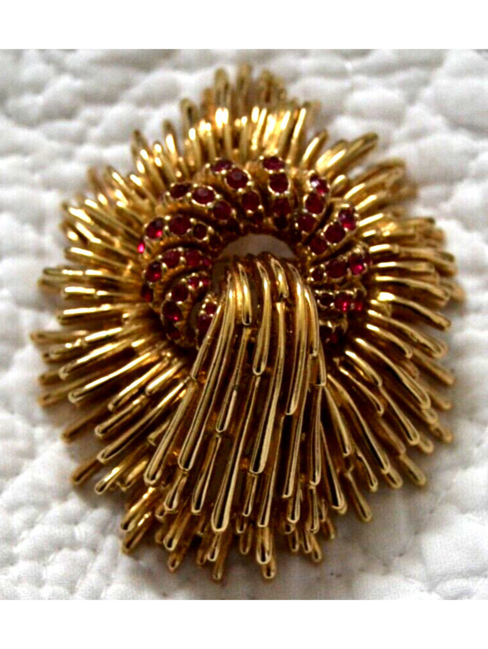 Vintage Ciner Signed Red Rhinestone Starburst Brooch Pendant Enhancer Gold Tone